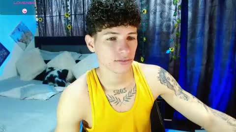 Snapshot of matiaagt chatting on February 23, 7:44 pm online show from February 23, 7:44 pm