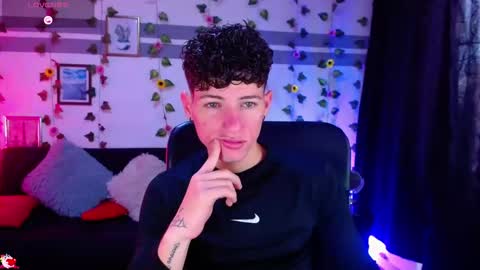     online show from March 22, 7:50 pm