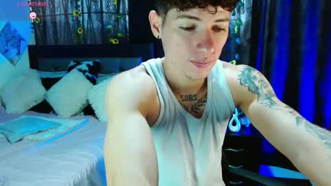     online show from March 29, 7:36 pm