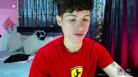     online show from April 4, 6:38 pm