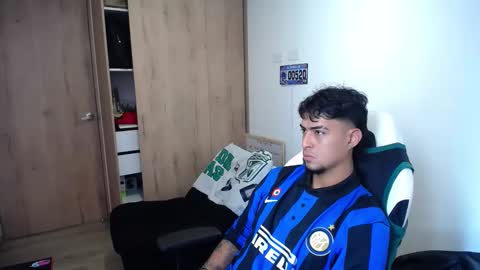 Snapshot of matias_bianco01 chatting on October 24, 5:31 pm matias online show from October 24, 5:31 pm