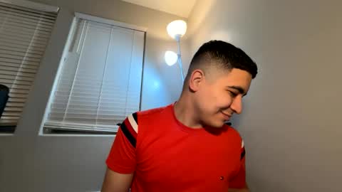 Snapshot of matias_daniel chatting on October 1, 1:44 am Daniel online show from October 1, 1:44 am