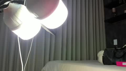 Snapshot of matias_strong1 chatting on July 23, 11:41 am matias_strong1 online show from July 23, 11:41 am