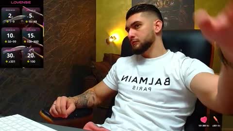 Snapshot of matiasdean chatting on September 10, 4:34 am MatiasDean online show from September 10, 4:34 am