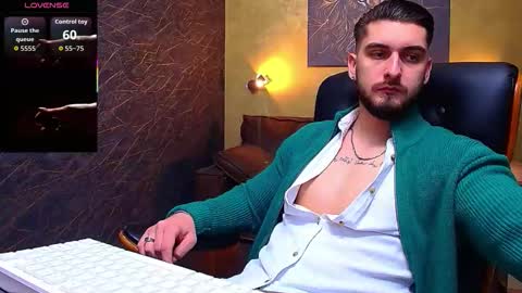 Snapshot of matiasdean chatting on October 1, 4:51 am MatiasDean online show from October 1, 4:51 am