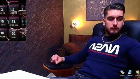 Snapshot of matiasdean chatting on October 2, 5:14 am MatiasDean online show from October 2, 5:14 am