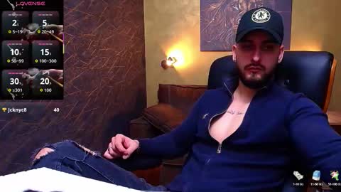 Snapshot of matiasdean chatting on October 3, 5:48 am MatiasDean online show from October 3, 5:48 am