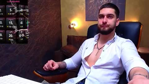 Snapshot of matiasdean chatting on October 4, 4:54 am MatiasDean online show from October 4, 4:54 am