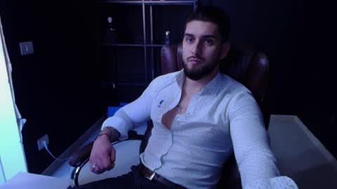 Snapshot of matiasdean chatting on October 20, 10:38 am MatiasDean online show from October 20, 10:38 am
