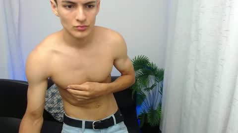 Matias online show from November 21, 2:05 pm