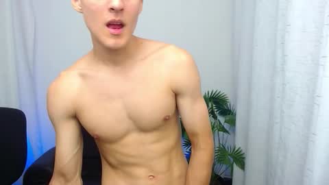 Matias online show from December 4, 2:59 pm