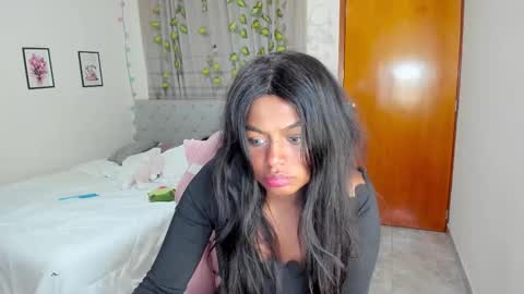 Daniela online show from November 6, 1:39 am