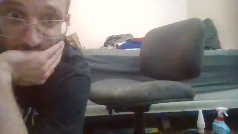 matt48195571828 online show from April 30, 12:50 am