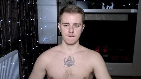 Snapshot of matt_aniston chatting on December 29, 6:38 pm Matt online show from December 29, 6:38 pm