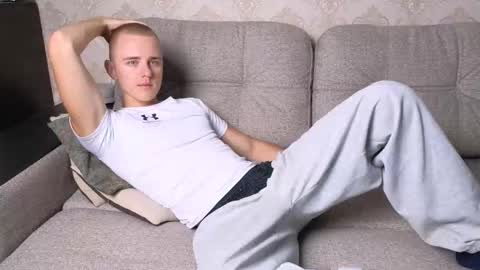 Snapshot of matt_aniston chatting on September 14, 5:01 pm Matt online show from September 14, 5:01 pm