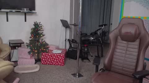 Matt Cash online show from December 7, 2:09 am