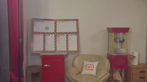 Snapshot of mattcashxxx chatting on February 15, 2:08 am Matt Cash online show from February 15, 2:08 am