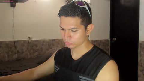 Matt Coom Independent model online show from September 14, 4:39 pm