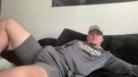 Snapshot of mattdawg13 chatting on April 3, 10:19 pm MattDawg13 online show from April 3, 10:19 pm