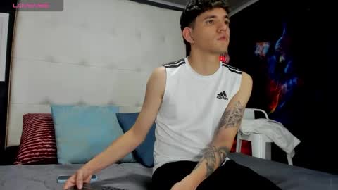 ---Matteo--- online show from September 14, 4:11 am