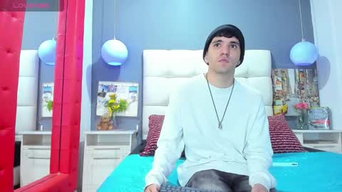 ---Matteo--- online show from November 2, 2:36 am