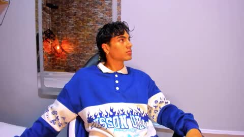 mattfiore online show from December 22, 8:06 pm