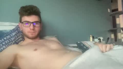 Snapshot of matthd21 chatting on November 4, 2:49 pm matthd21 online show from November 4, 2:49 pm