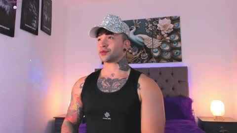 Matthew INDEPENDENT MODEL online show from April 8, 4:23 am