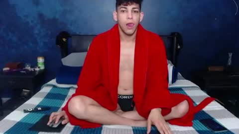 matthew_hawk19 online show from July 9, 12:20 pm