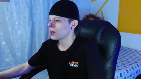 MatthewBoy online show from December 21, 5:25 am