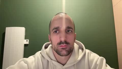 M online show from November 29, 1:41 am