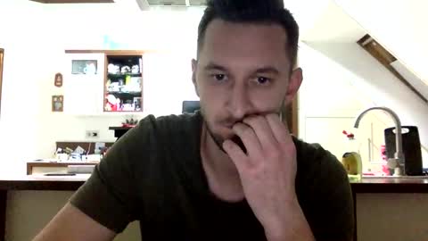 matti112 online show from November 25, 4:51 pm