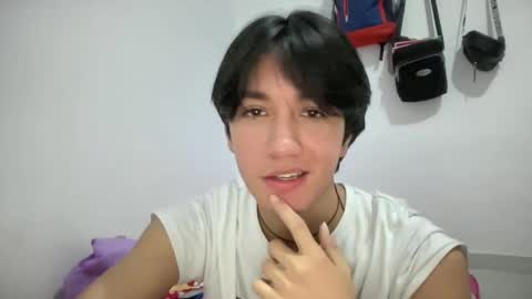 Snapshot of matti_mendez_ chatting on September 29, 3:06 pm Matti Mendez online show from September 29, 3:06 pm