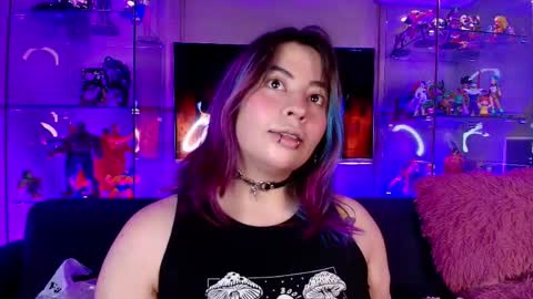 Snapshot of matti_sofia chatting on February 11, 11:04 am TATIANA AND ROUS online show from February 11, 11:04 am