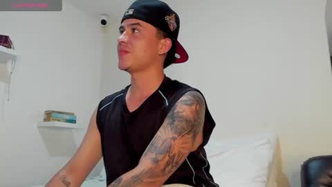 mattiwsmorris_ online show from June 21, 1:52 am