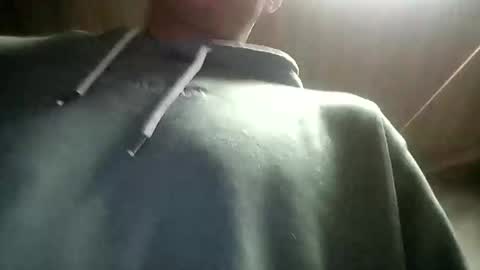 Snapshot of mattlesnake_101 chatting on February 9, 4:44 pm mattlesnake_101 online show from February 9, 4:44 pm