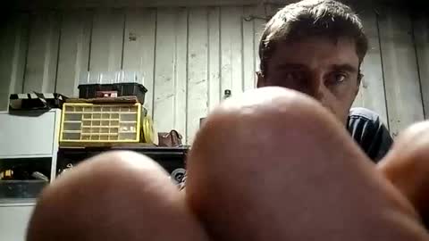 Snapshot of mattlesnake_101 chatting on February 21, 10:27 am mattlesnake_101 online show from February 21, 10:27 am