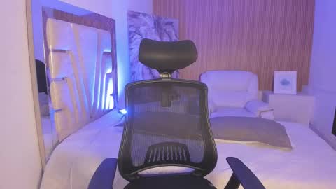 Matt online show from November 24, 10:42 pm