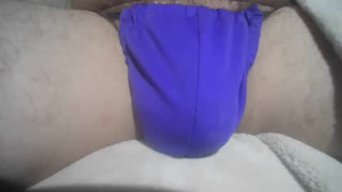 Snapshot of mattty13 chatting on December 3, 6:28 pm Hairy Bud online show from December 3, 6:28 pm