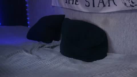 matty_trees online show from June 11, 12:32 am