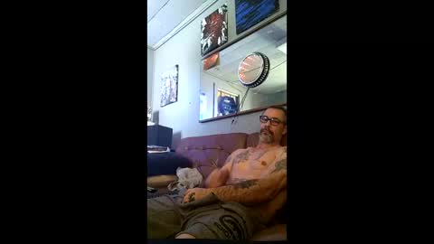 Snapshot of mattylutes chatting on March 2, 6:59 pm mattylutes online show from March 2, 6:59 pm