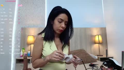 Snapshot of mature_eva chatting on October 4, 11:19 am mature_eva online show from October 4, 11:19 am