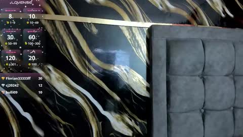 mature_gold online show from October 31, 1:01 pm