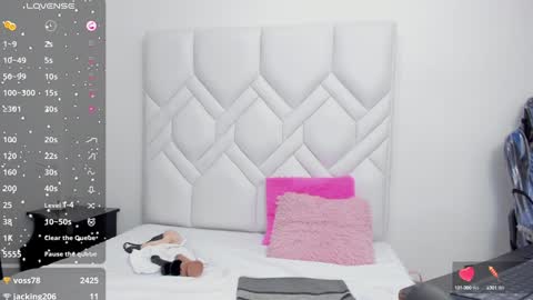 ISABEL online show from January 15, 11:19 pm