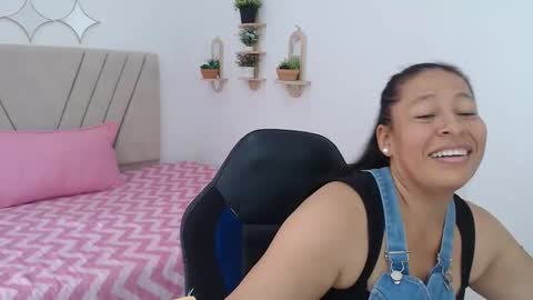 Martina online show from April 9, 8:25 pm