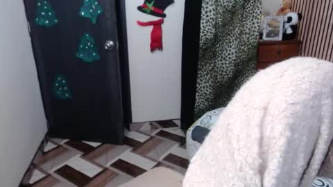 Sonia online show from December 15, 12:15 am