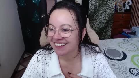 Sonia online show from December 15, 4:00 pm