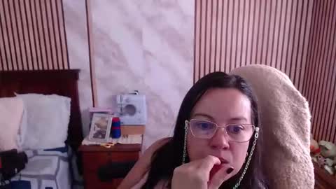 Sonia online show from February 22, 3:32 pm