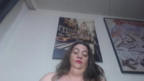 Snapshot of matureboobsbig chatting on July 7, 9:30 pm matureboobsbig online show from July 7, 9:30 pm