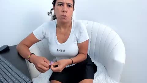 Snapshot of maturehard50 chatting on June 24, 12:26 pm MARIA online show from June 24, 12:26 pm